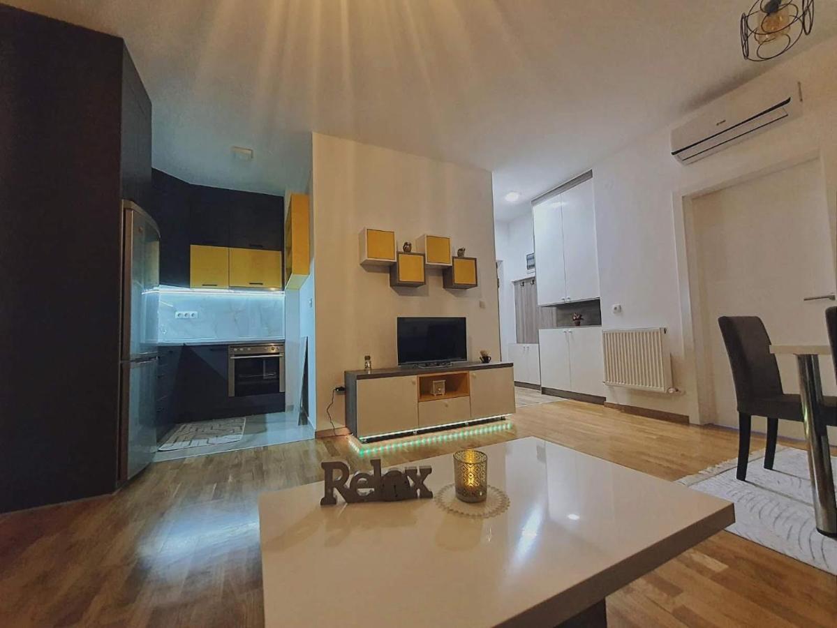 Zara 1 Apartman Bijeljina Eksteriør bilde