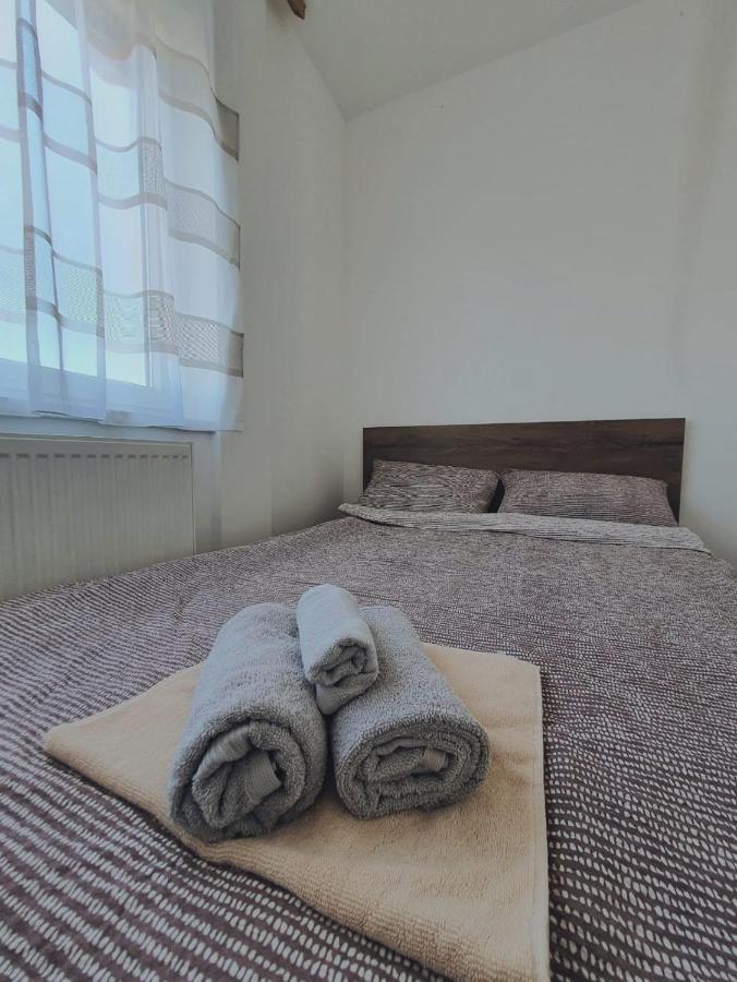 Zara 1 Apartman Bijeljina Eksteriør bilde